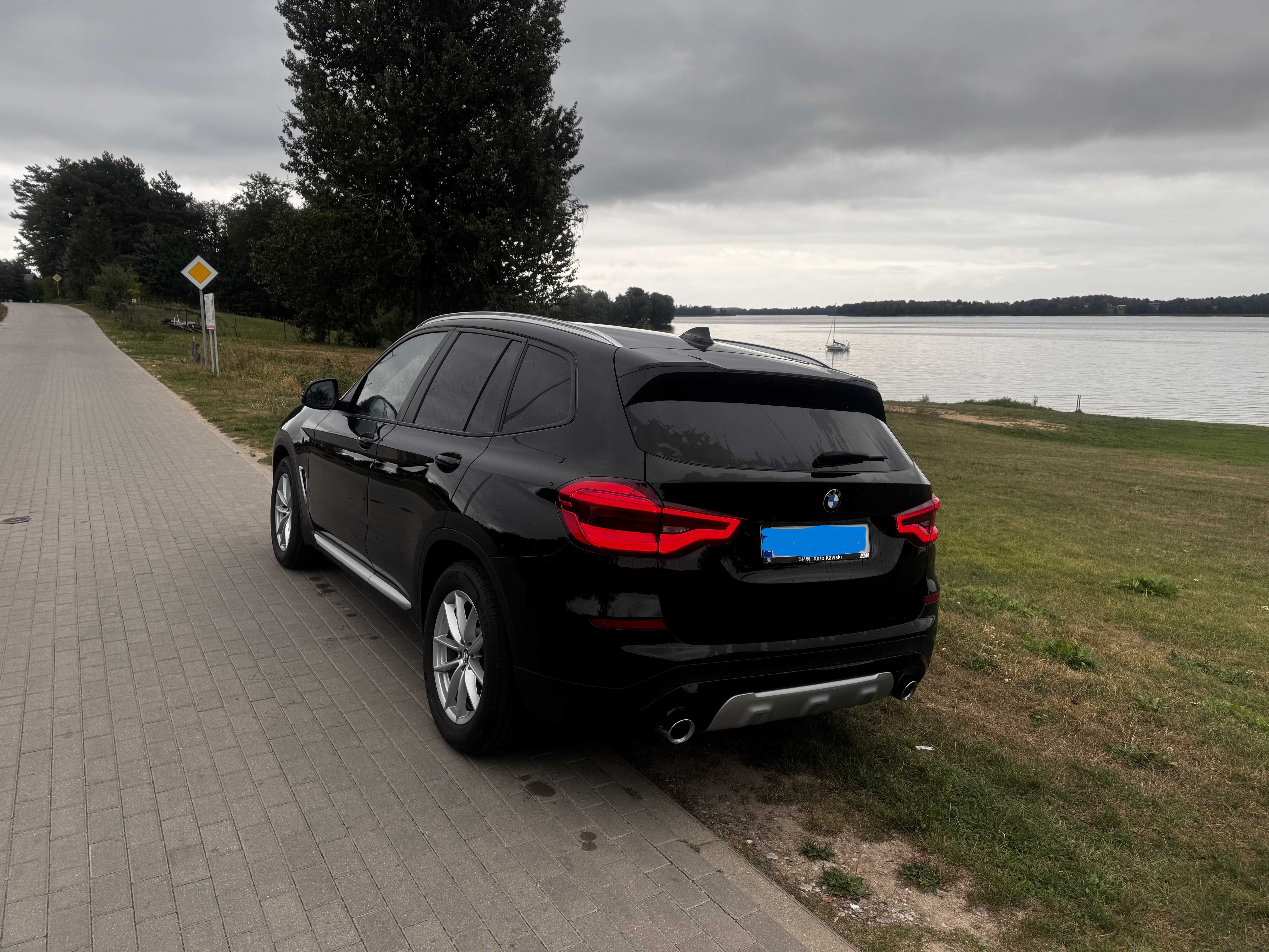 Wynajem samochodu BMW X3