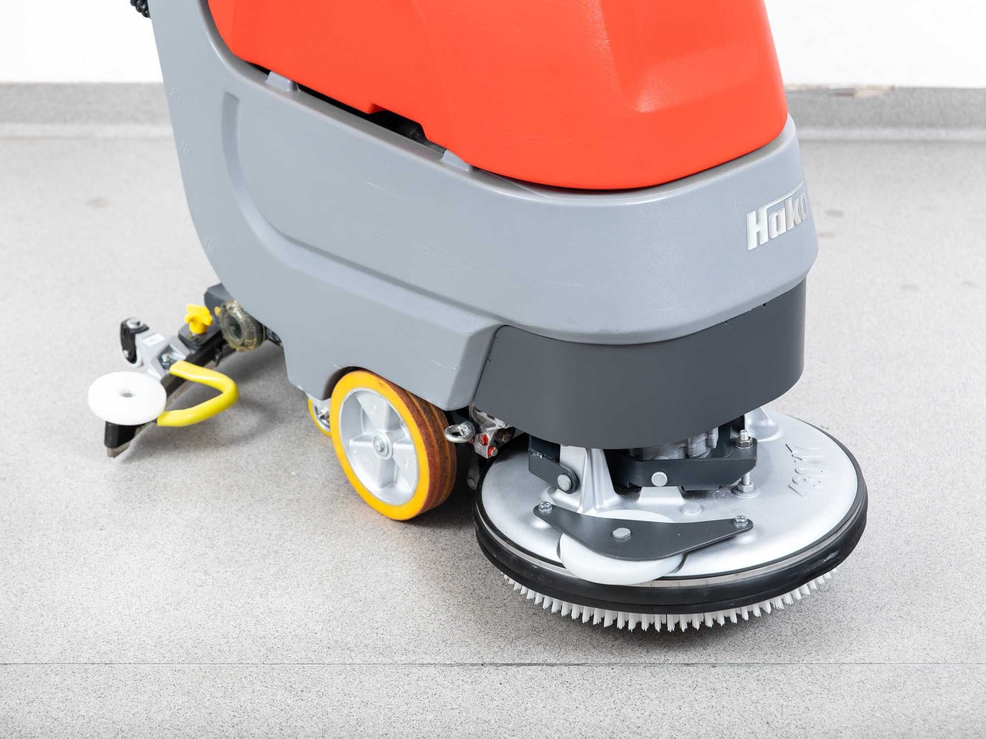 Szorowarka Hako Hakomatic B30 CL NOWE BATERIE 2011r 1754h 9500netto