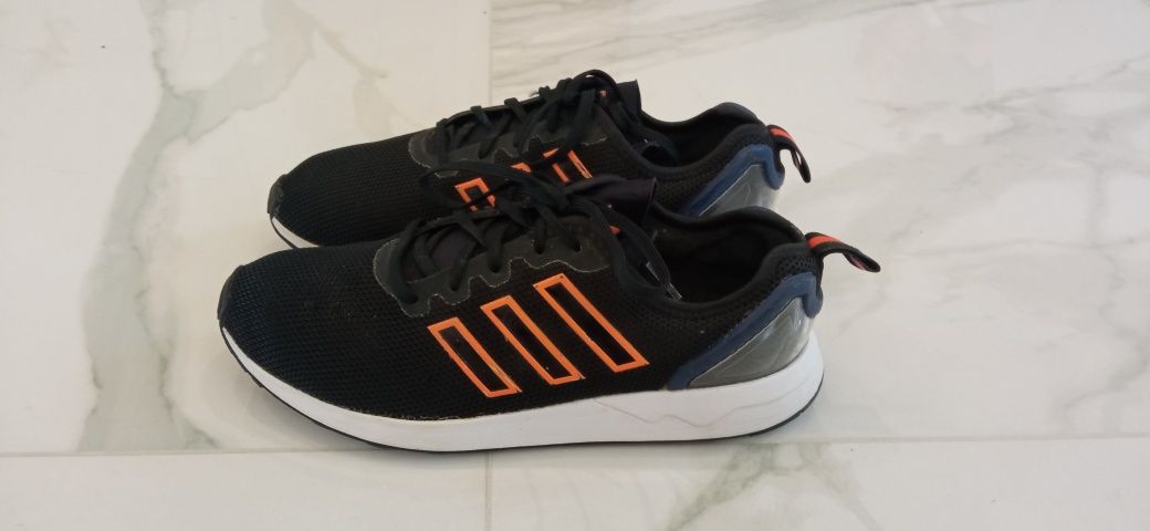 Кросівки бігові Adidas