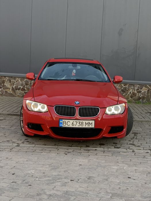 BMW E92 coupe 328i 2012