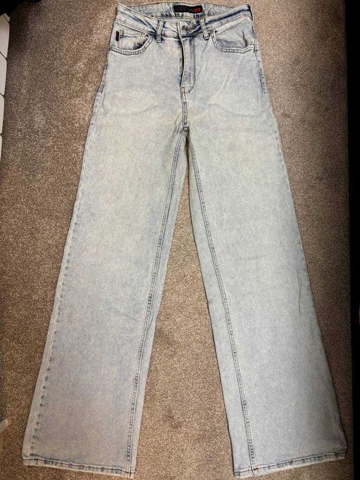 Джинси жіночі блакитні розмір 28