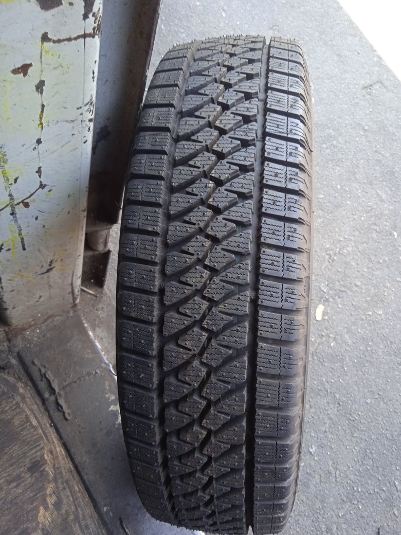 Одно распаровка зима 175.75.14С Bridgestone Blizak W810, New 21p.
