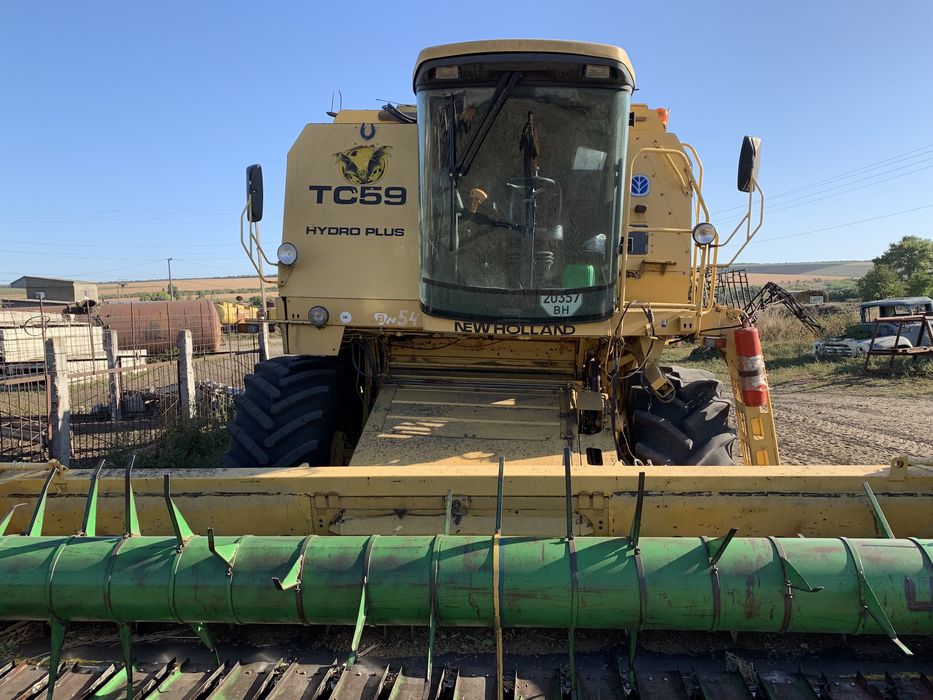 New Holland ТС-59 Bizon