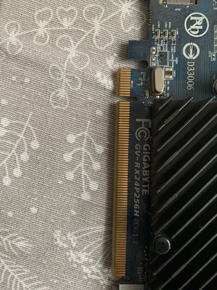 Karta graficzna Gigabyte GV-RX24P256H REV:1.2