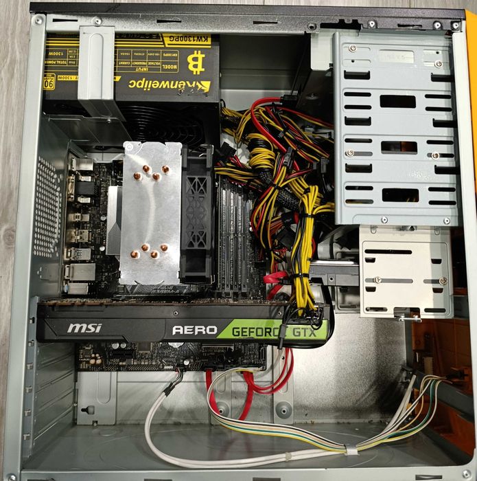 Системный блок (i5-9400F/DDR4 8Gb/GTX 1080Ti/SSD 128Gb+HDD 1TB/1300W)