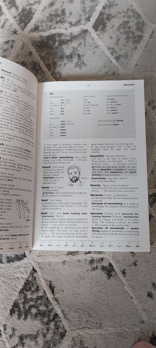 Słownik angielsko-angielski.