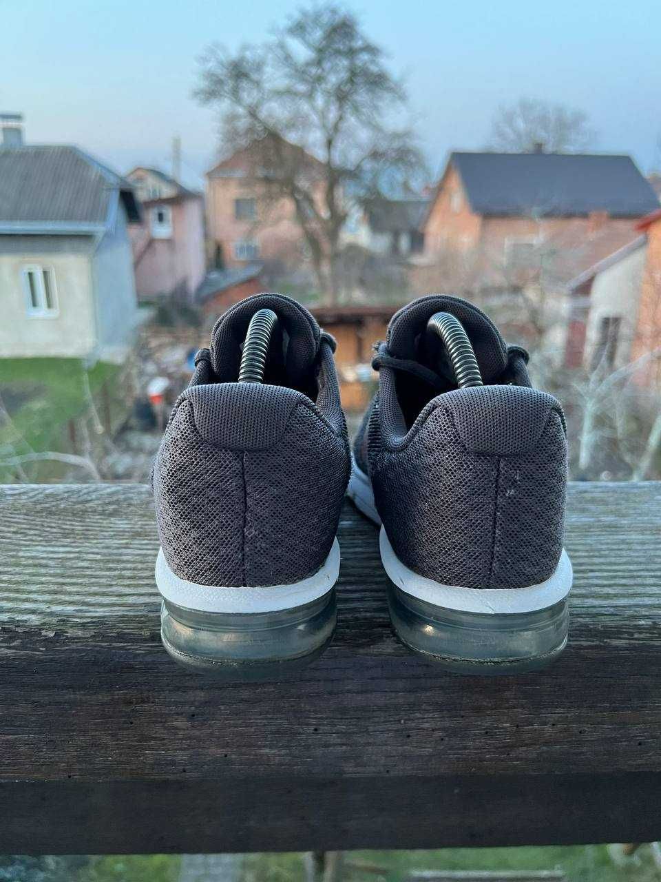 Кросівки Nike Air Max Sequent 2