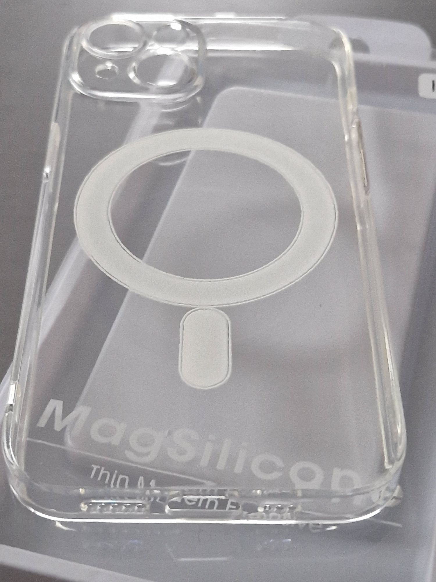 TEL PROTECT MagSilicone Case do Iphone 14 Przezroczysty