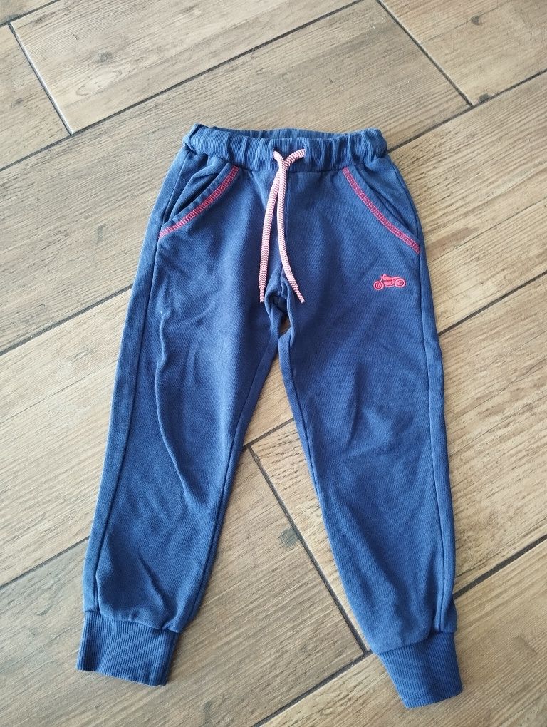 Dres dla chłopca 104/110
