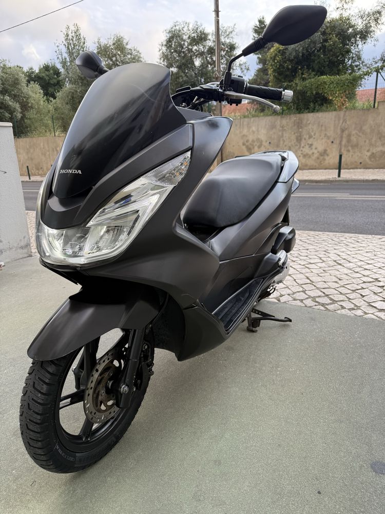 MOTO PCX 2017 (Otimo Estado)