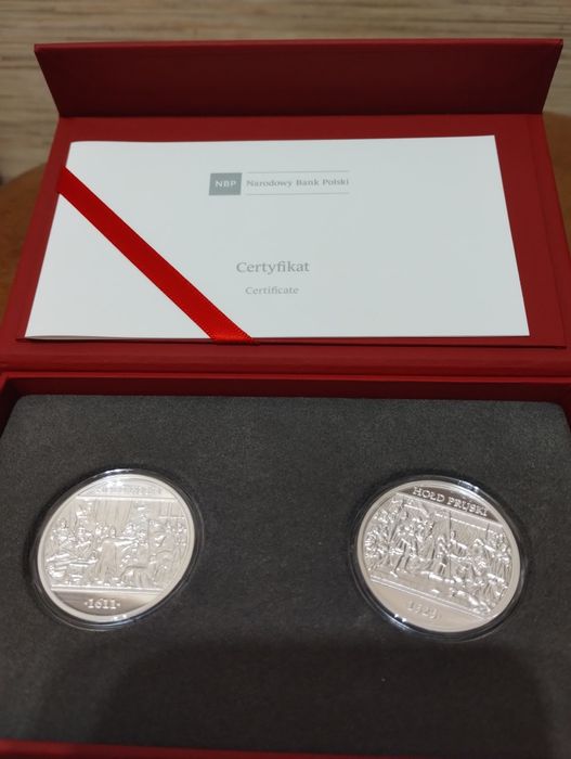 Hołd pruski dwie monety 10 zl