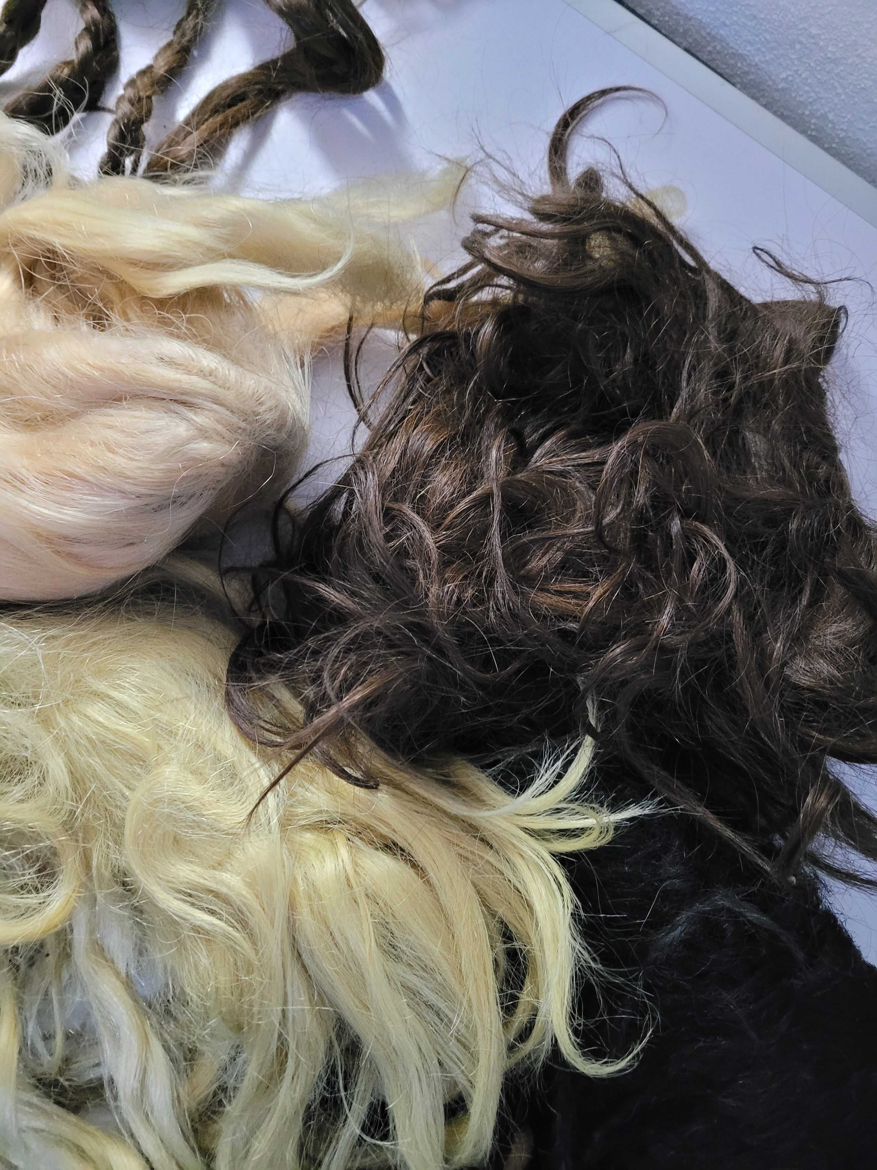 Lote de 150 cabeleiras variadas