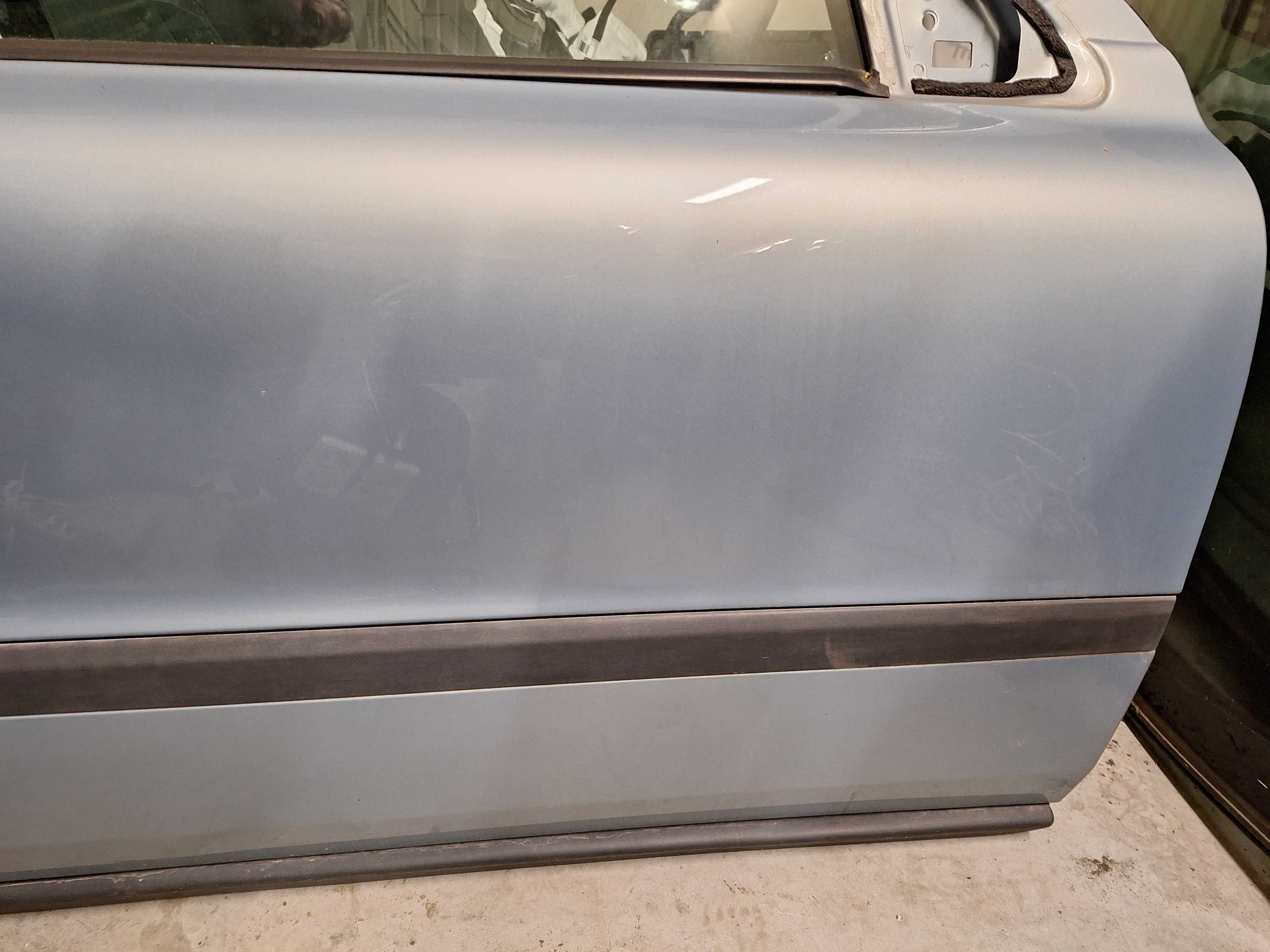 Drzwi prawe przód volvo s60 v70 00-04 r 444-46