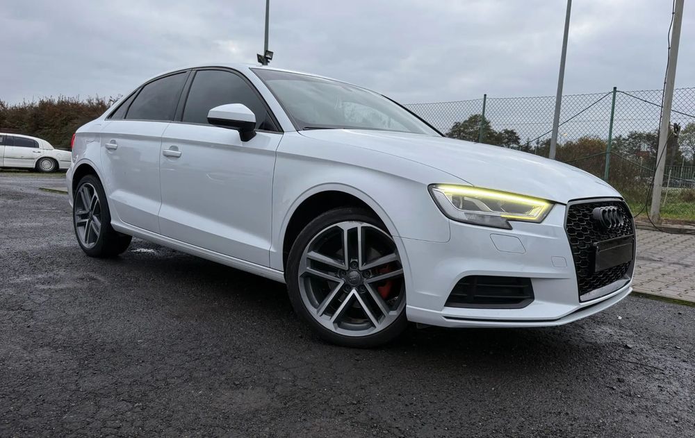 Audi A3 Sportback LIFT SEDAN 1.6TDI 116PS Full Led Navi HD Skóry Czarna Podsufitka DSP