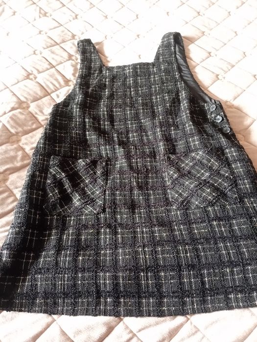 Продається твідовий сарафан.