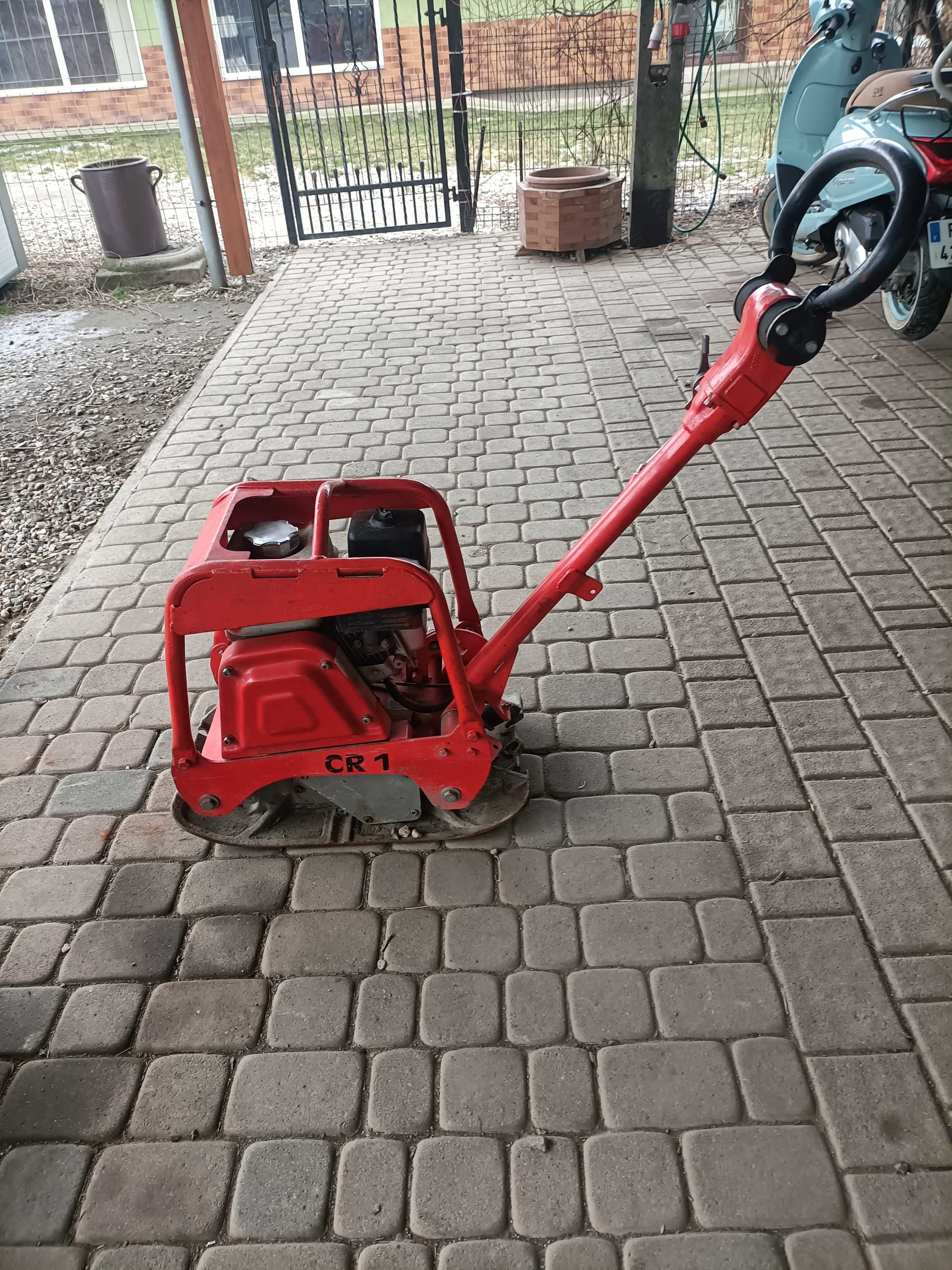 Zagęszczarka gruntu WEBER CR 1 Hd - Honda