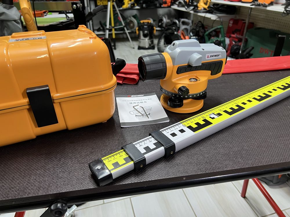 Оптический нивелир Sndway SW-32A До 120 м + рейка алюминиевая 3 м