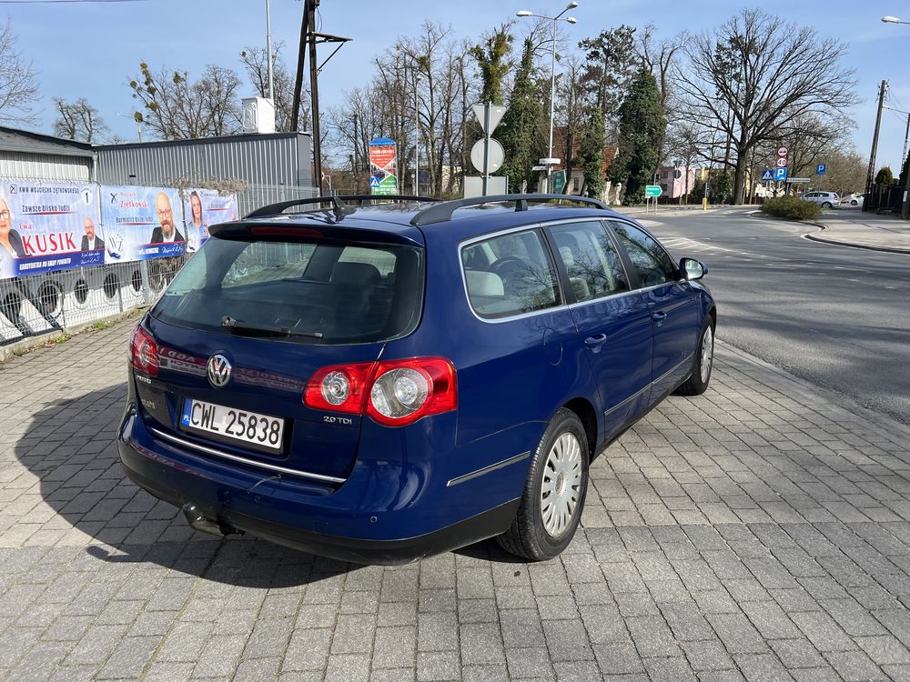 Volkswagen Passat B6 2.0 klima hak  oplaty na rok