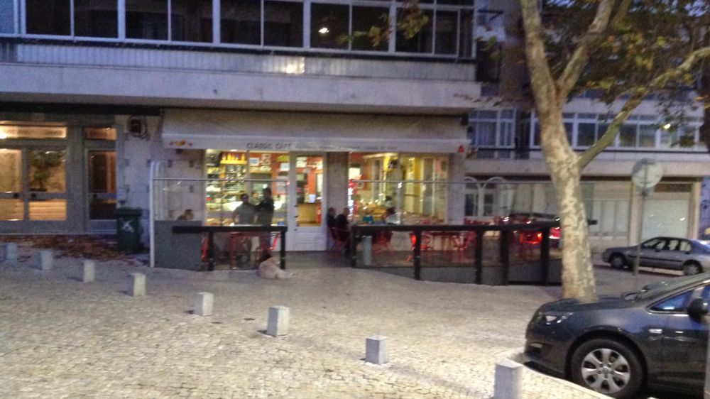 Vendo Restaurante pastelaria 70 lugares vende se