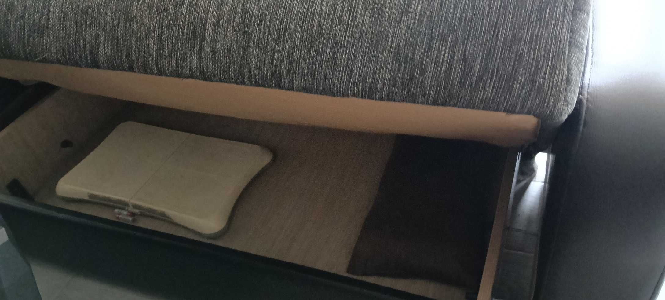 Sofá Chaise Longue 3 lugares em "L", cama e arrumos