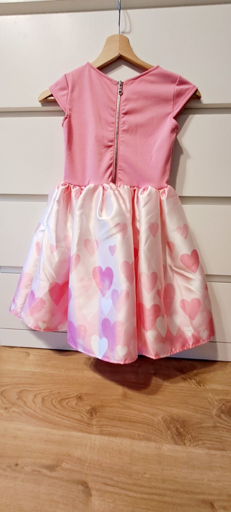 Elegancka sukienka H&M 122/128