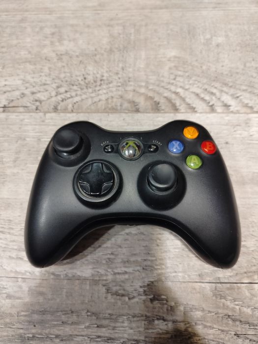 Pad bezprzewodowy Xbox 360