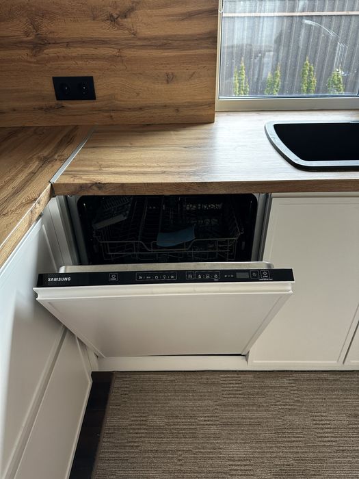 Будинок з Ремонтом та меблями в Бучі, район нової забудови