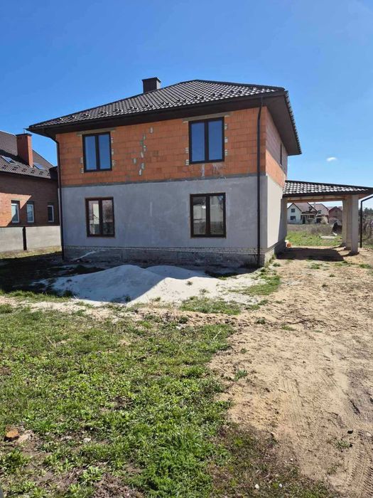 Продаж будинку в селі Вороців