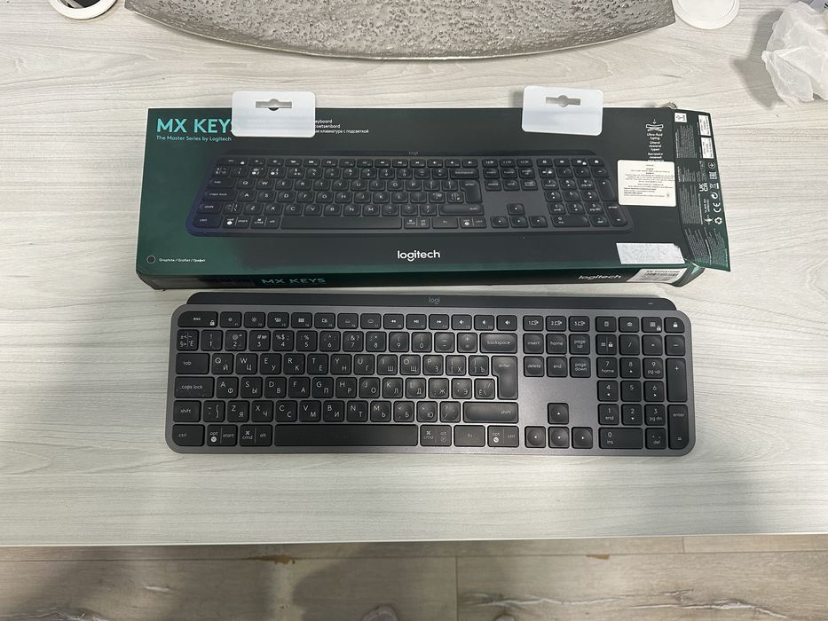 Бездротова клавіатура Logitech MX Keys S Graphite UA (920-011593)