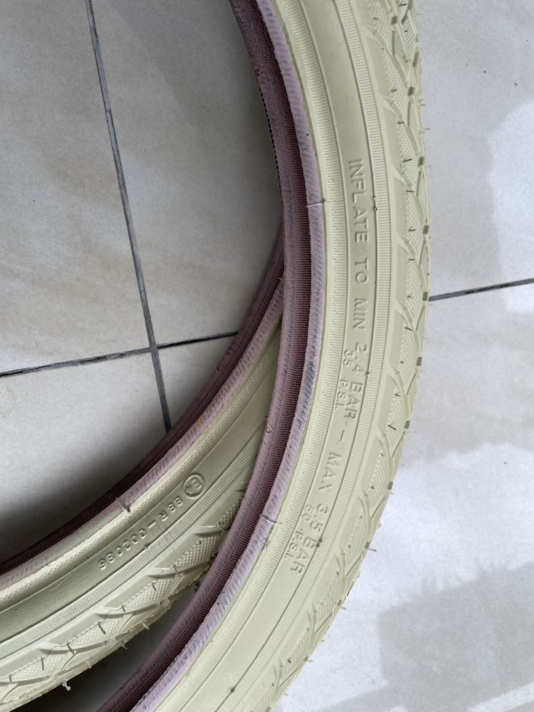 Opona 2 x opony nowe Deli Tire 20 x 1,75 kremowe beżowe