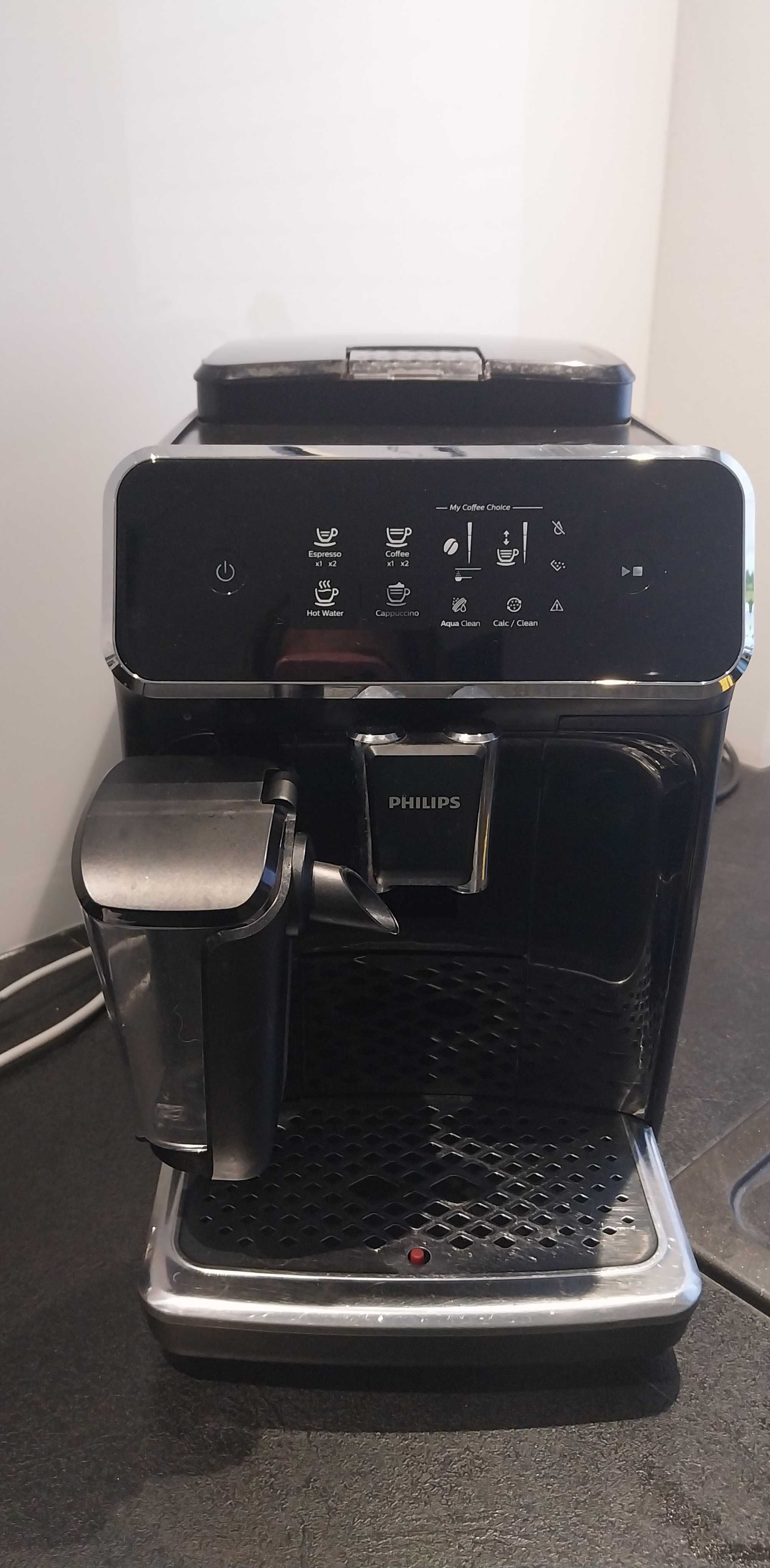 Ekspres Philips LatteGo 2230 czarny
