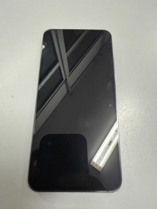 Samsung Galaxy S23 8/256GB