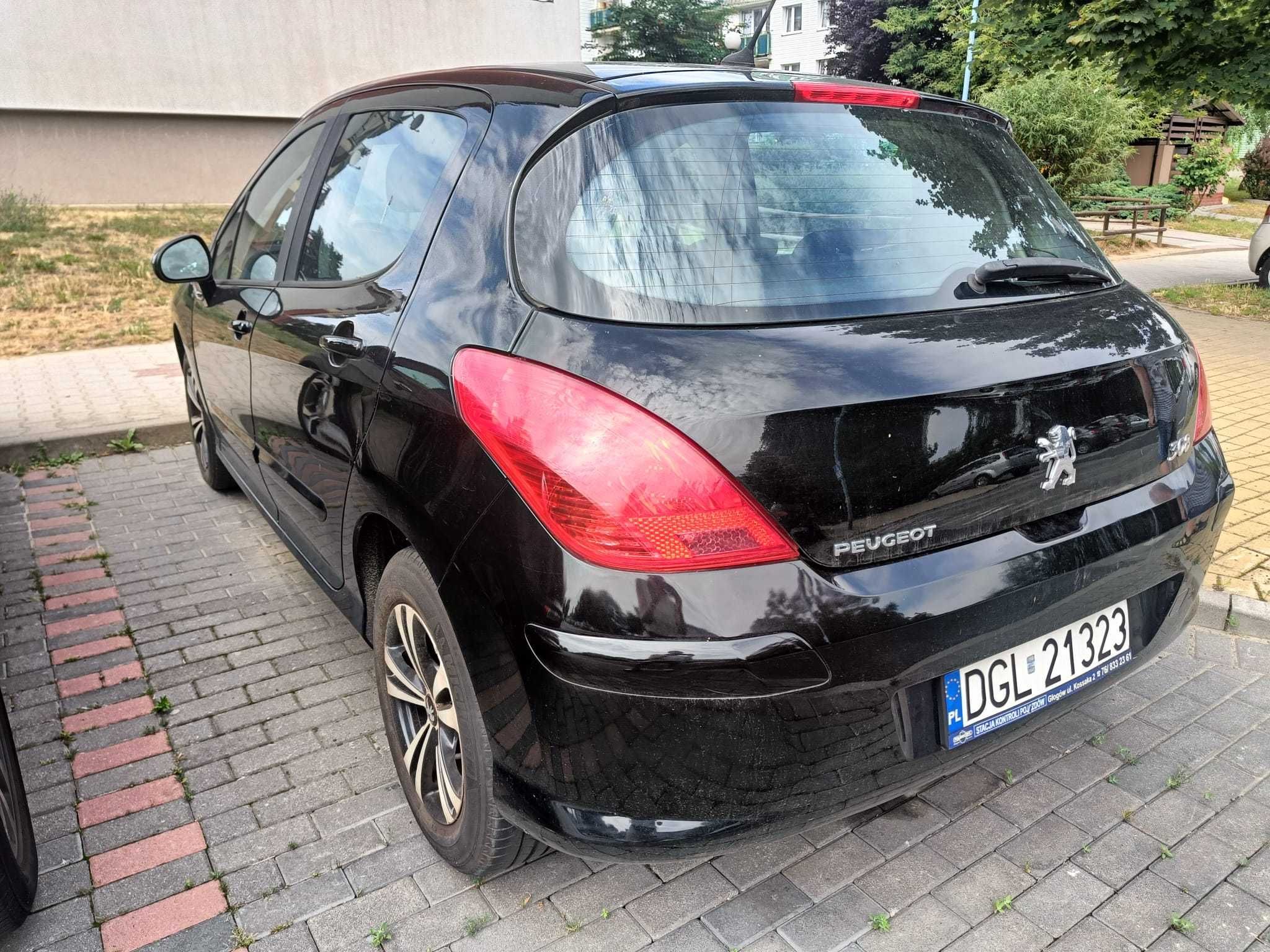 Peugeot 308 1.6 150 tyś USZKODZONY