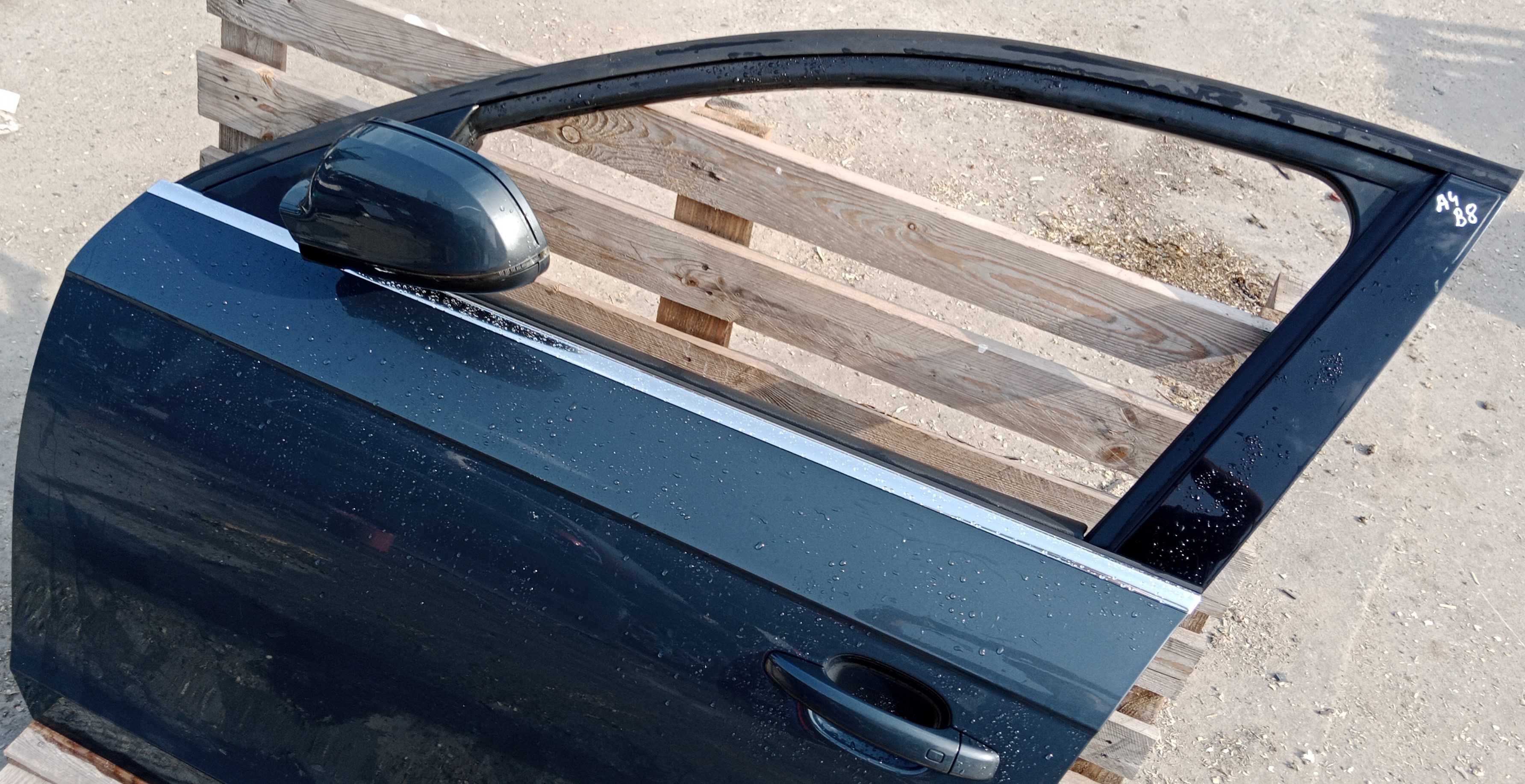 Drzwi Lewe Przód przednie AUDI A4 B8 10r. kombi Avant