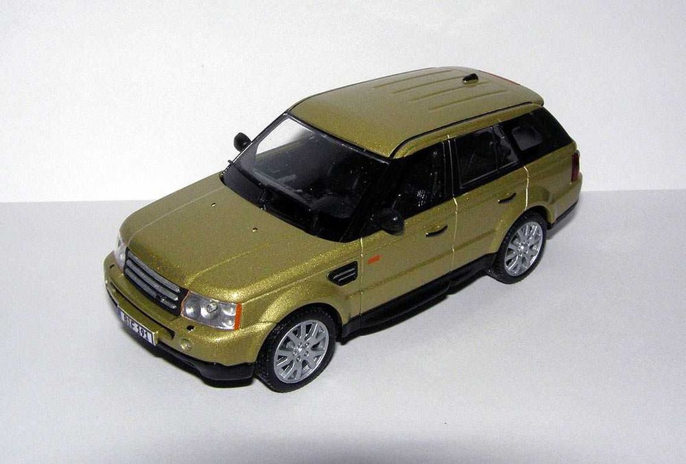 2005 Land Rover Range Rover Sport TDV6 HSE James Bond 007 Scale 1:43