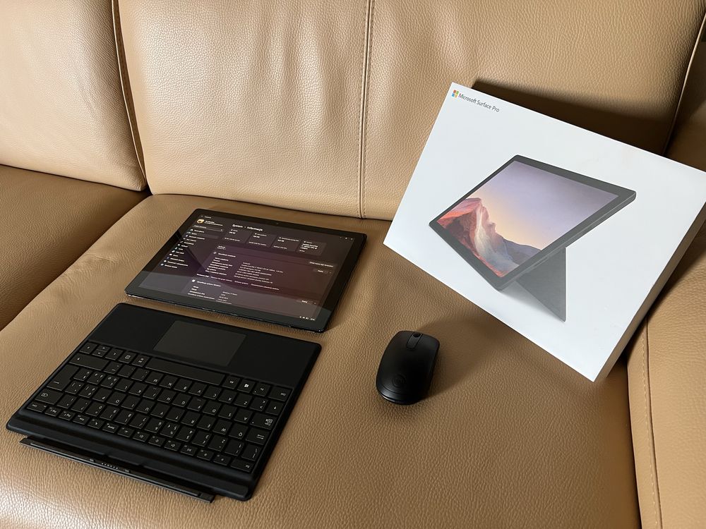 Surface Pro 7 z klawiaturą i myszką i7, 256 GB SSD, 16 GB RAM