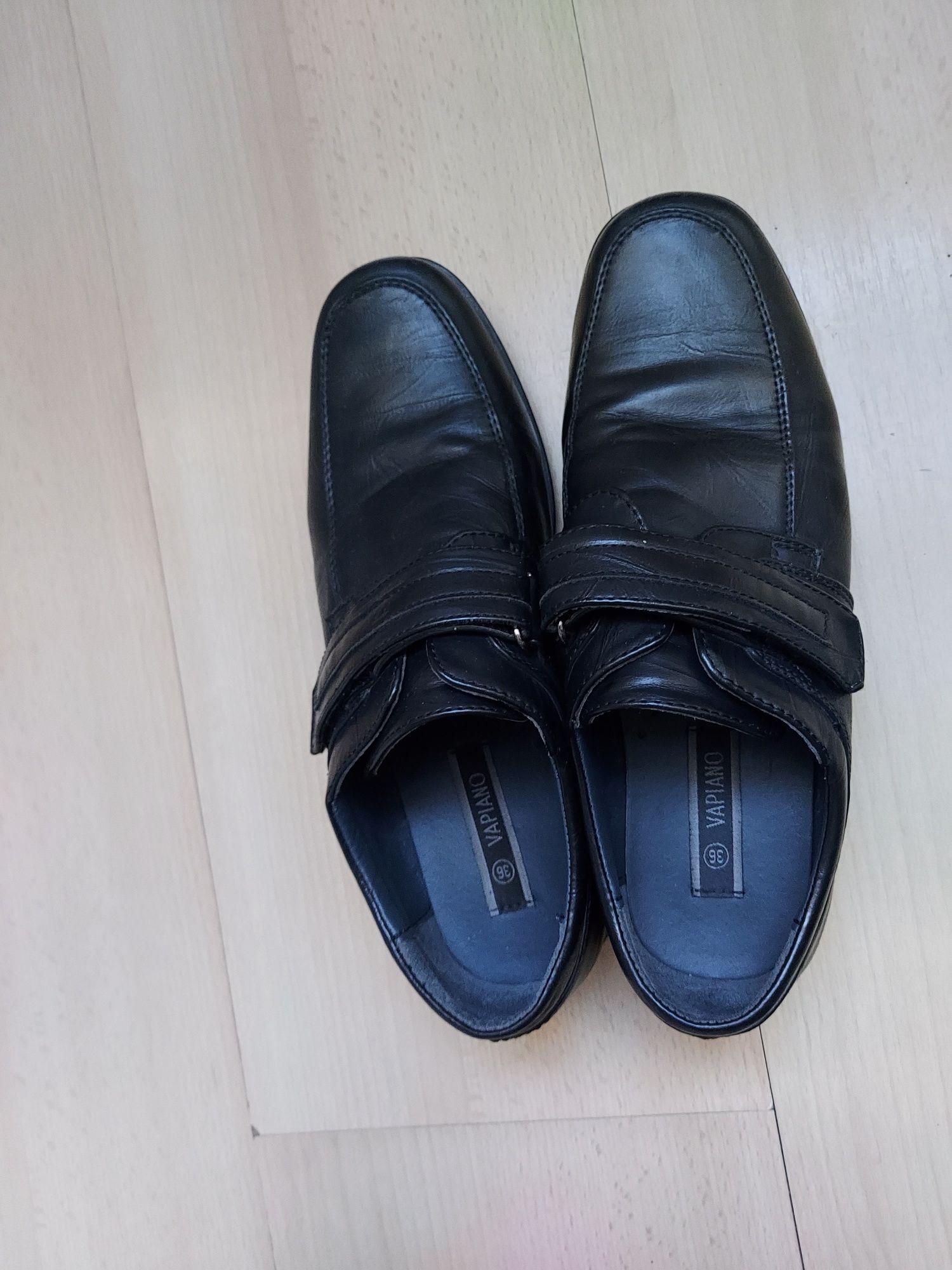 Buty pantofle komunia garnitur skóra 36