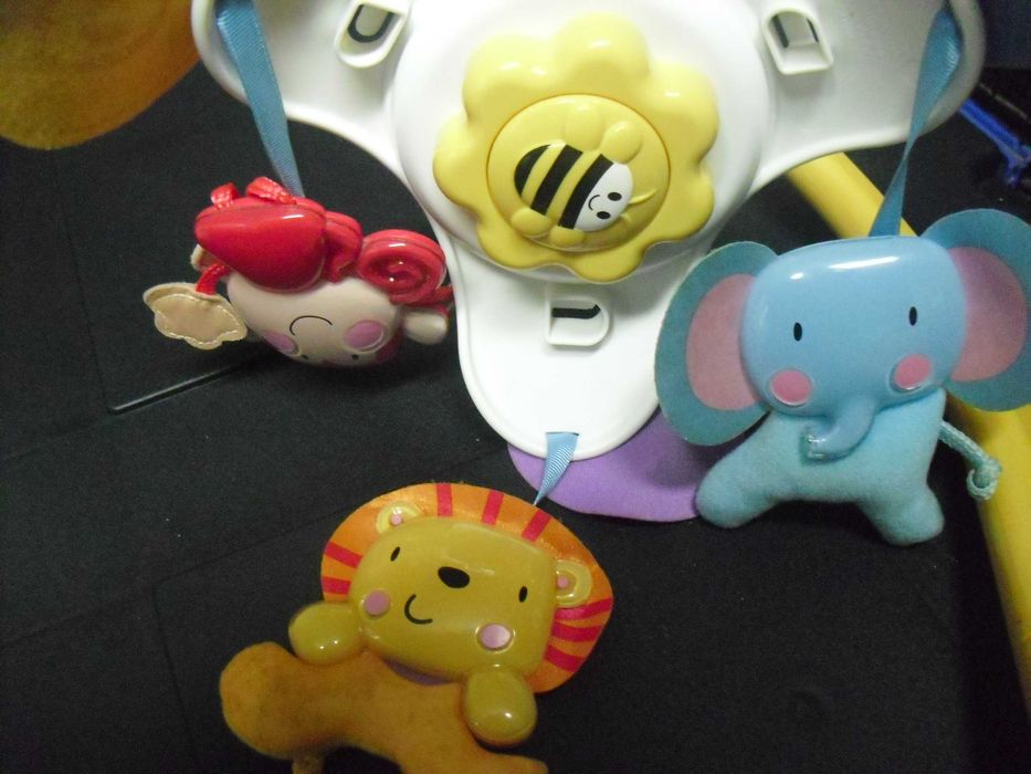 Fischer Price Berco Musical Girafa