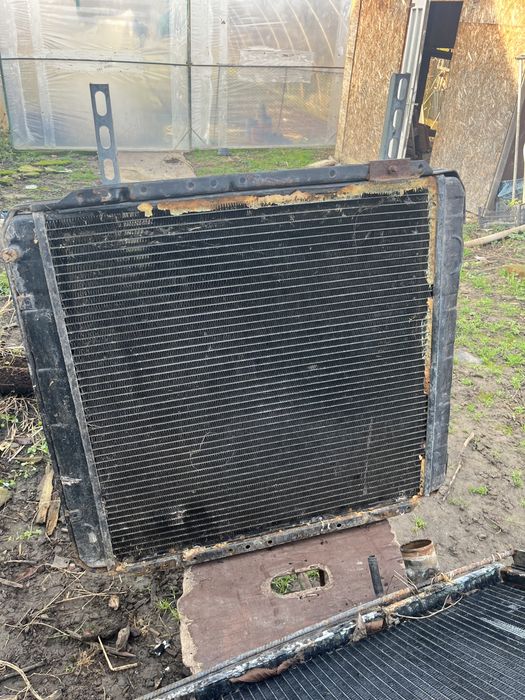 Камаз радіатор  1000 грн штука є в наявності 3 шт