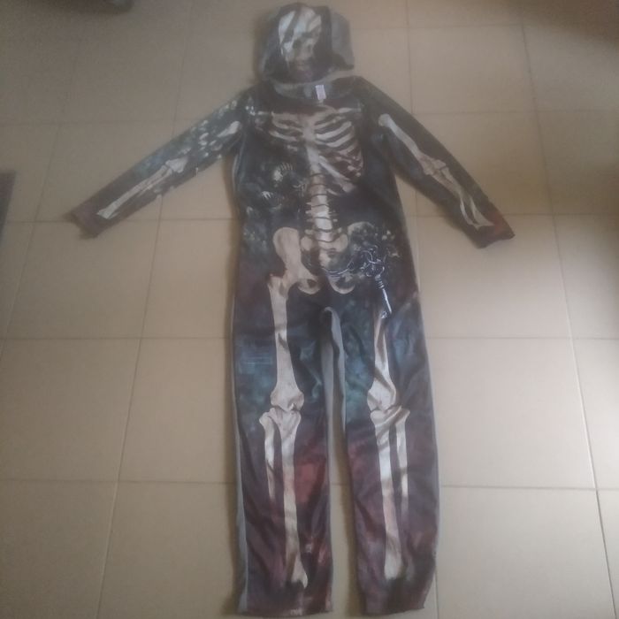 Strój kościotrupa z czapką/maską Halloween na 11-12 lat