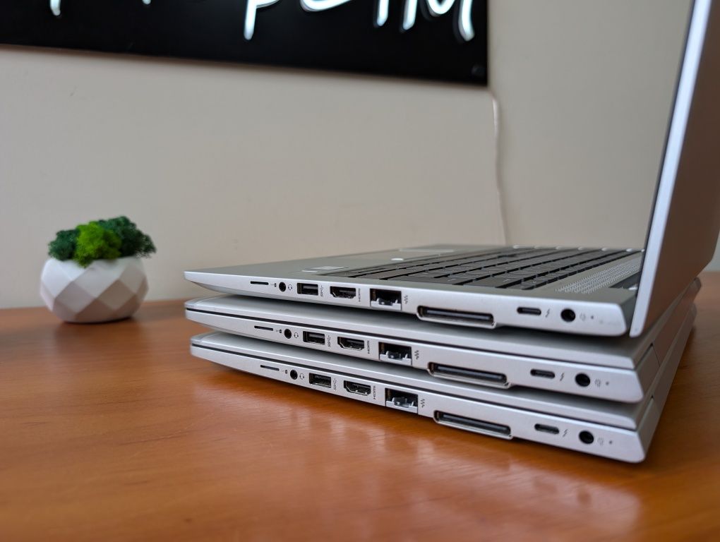 Ноутбук HP EliteBook 830 G5/FHD/13.3/i5-8265/16/512/IPS/4ядра/металеви