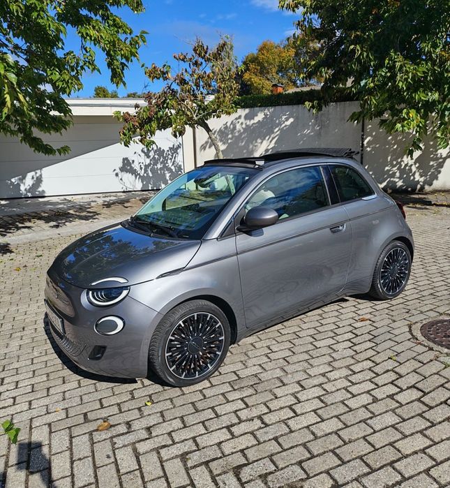Fiat 500e C La Prima