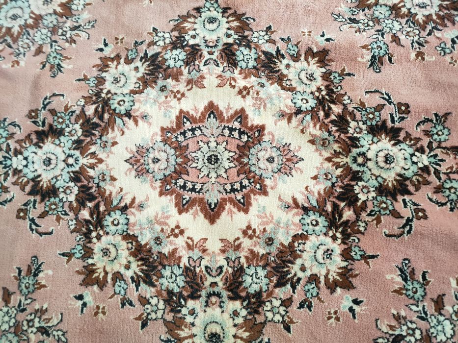 Продам килим 3/2 метрів