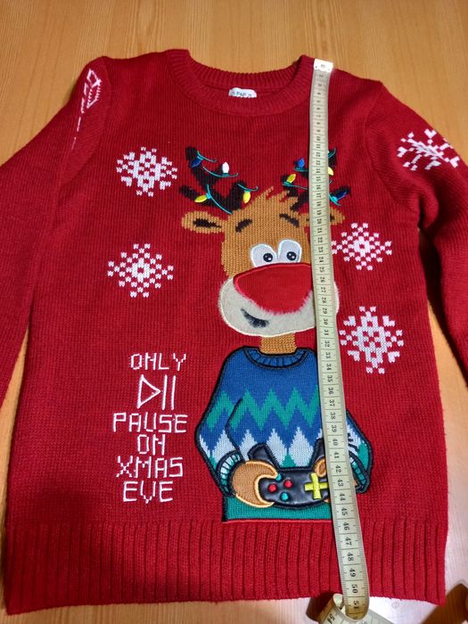 Новорічні кофти на хлопчика 6-8 рок