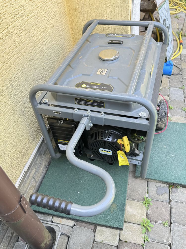Генератор KARCHER  бензиновий 5  КВ