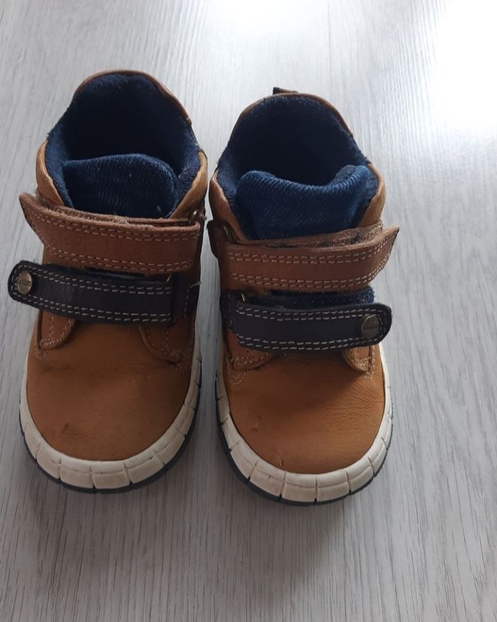 Buty jesienne Rozmiar 21 Lasocki