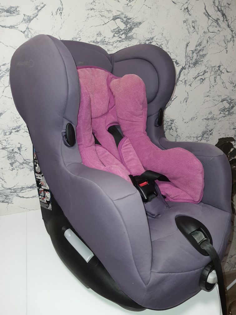 Детское автокресло Bebe Confort ISEOS Neo+