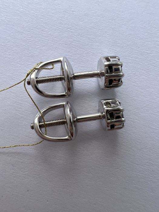 Золотые серьги пусеты с бриллиантами 2,63/0,22 белое золото 585 проба