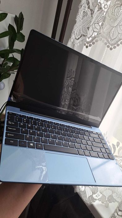 Laptop Wozifan w7