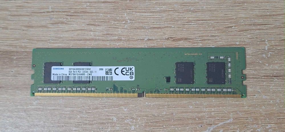 Pamięć RAM Samsung 8GB DDR4 3200MHz (PC4-3200AA) – Sprawna